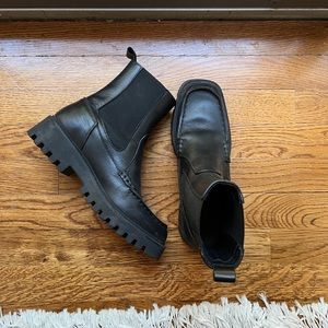 Mango leather track sole ankle boots 7.5